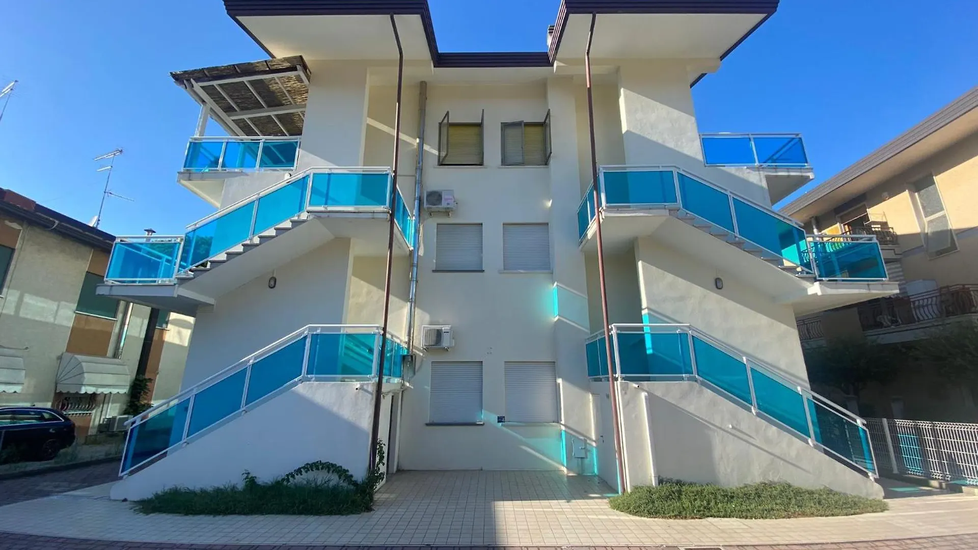 Appartamenti Casa De Lazzari - Piazza Brescia - Adria Holiday Jesolo - Family Apartments